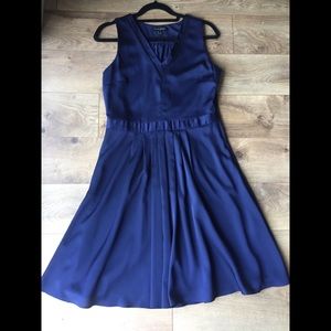 Banana Republic Sleeveless dress with pockets